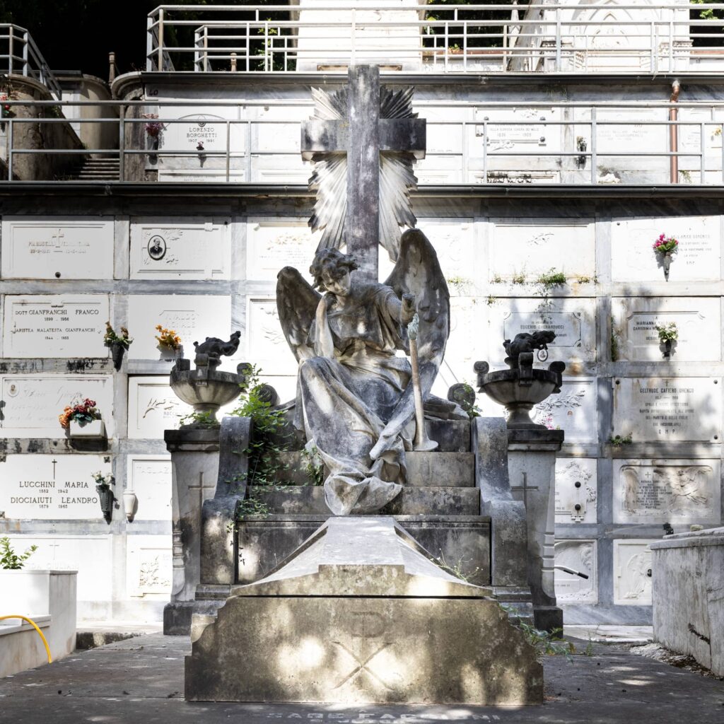 Monumento funebre dello scultore Cesare Faggioni