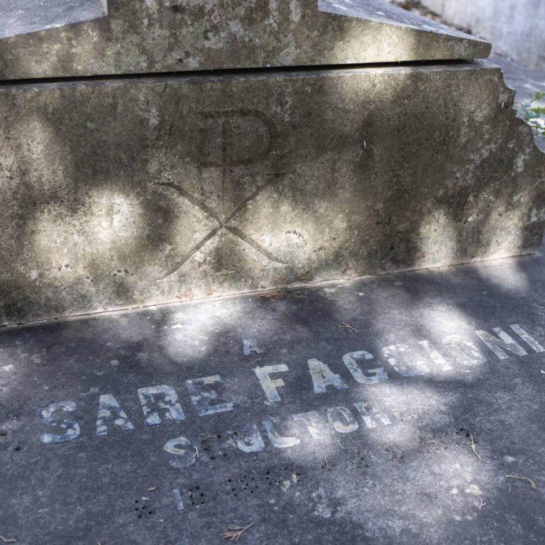 Monumento funebre dello scultore Cesare Faggioni