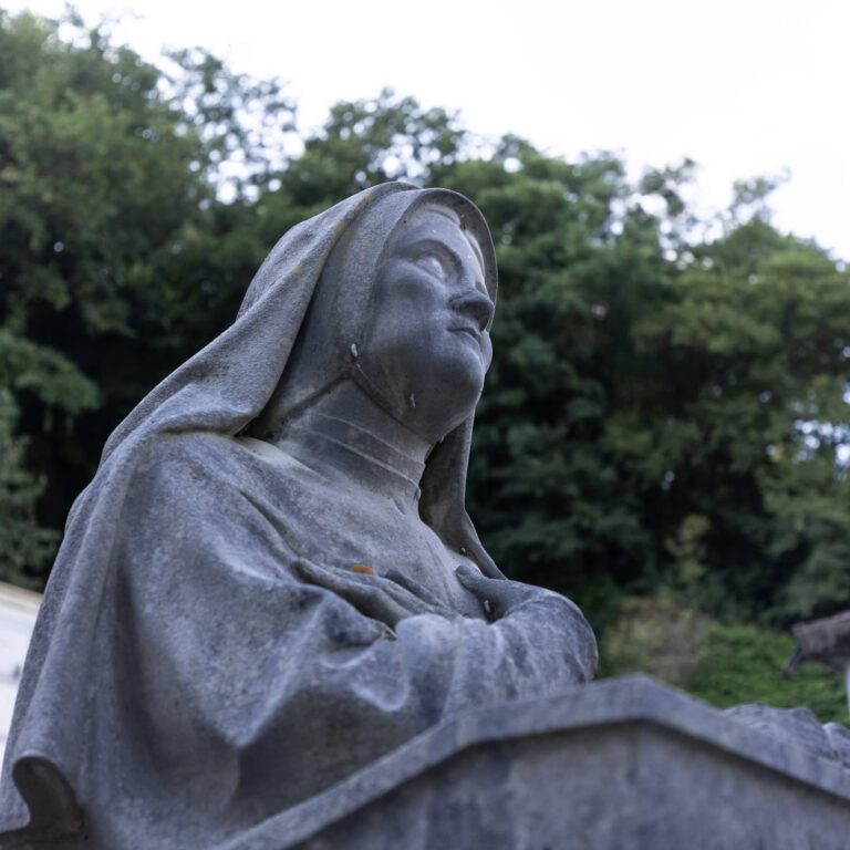Monumento funebre della famiglia Ponzanelli