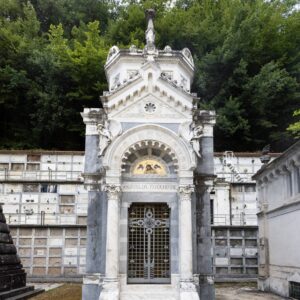 Cappella funeraria della famiglia Cucchiari