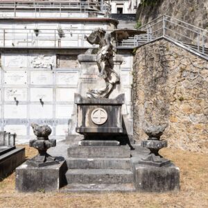 Monumento funebre di Erminia Maggesi