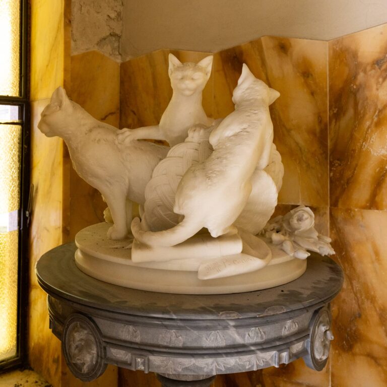 Gruppo scultoreo "Padroni del Campo", di Pietro Raffo