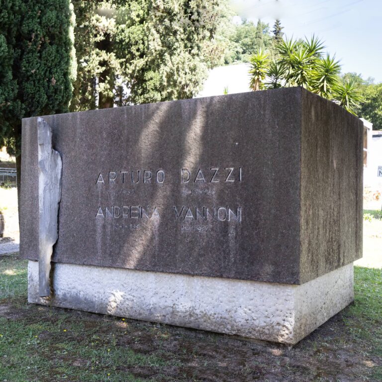 Monumento funebre di Arturo Dazzi