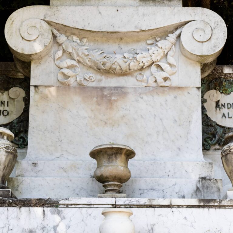 Monumento ai caduti fascisti del 1921